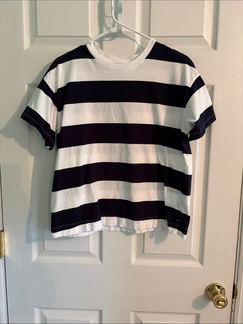 Classics Old Navy Navy and White Bold Stripe Tee.
